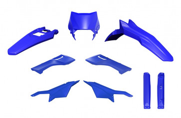 Plastik Kit Factory SUR-RON Ultra Bee Blau